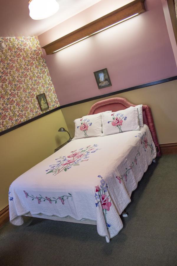 The Cottage House Council Grove Esterno foto